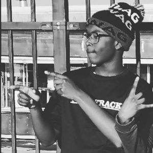 Meet your Posher, Lee